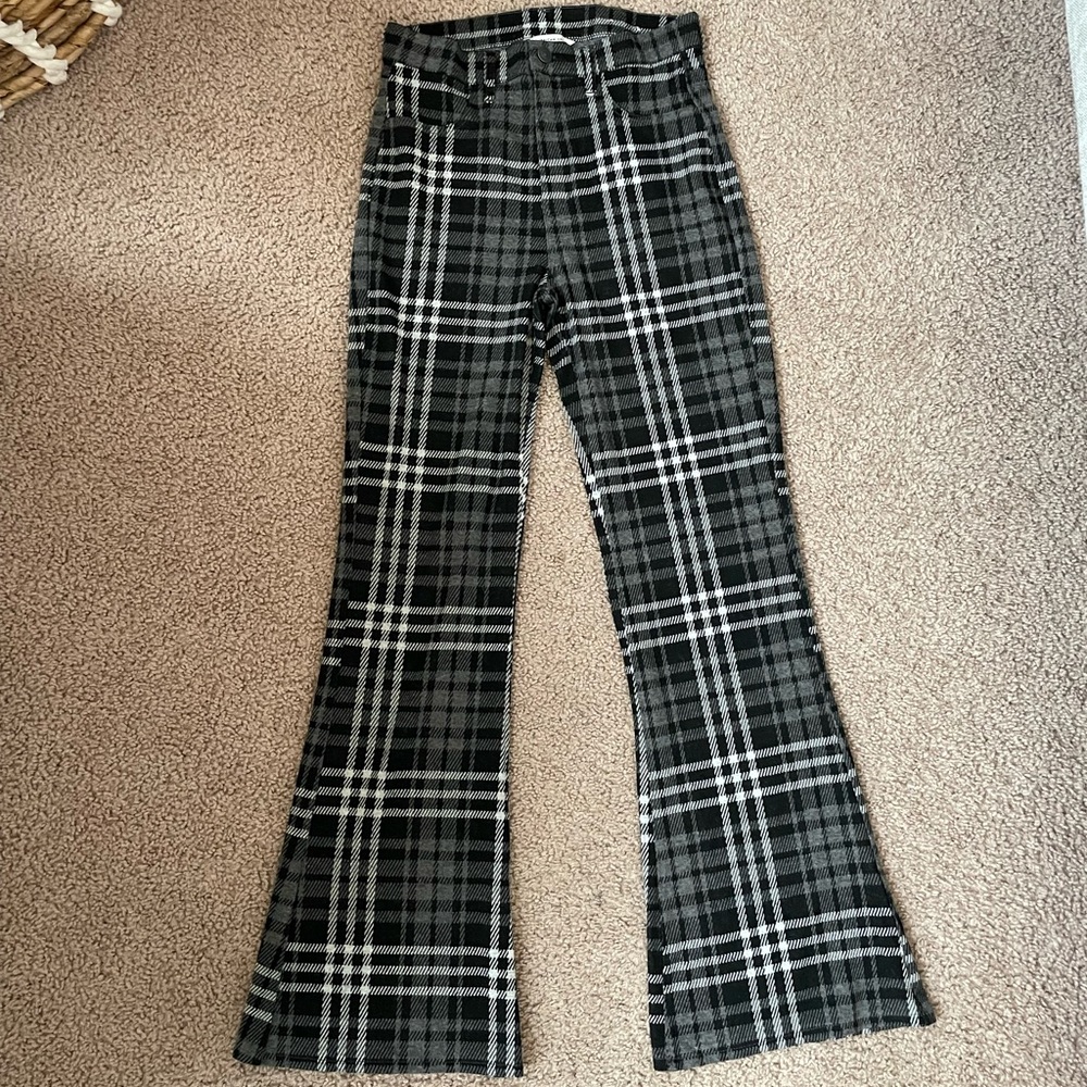 American Eagle Outfitters Black Plaid Flared Pants 2 Short